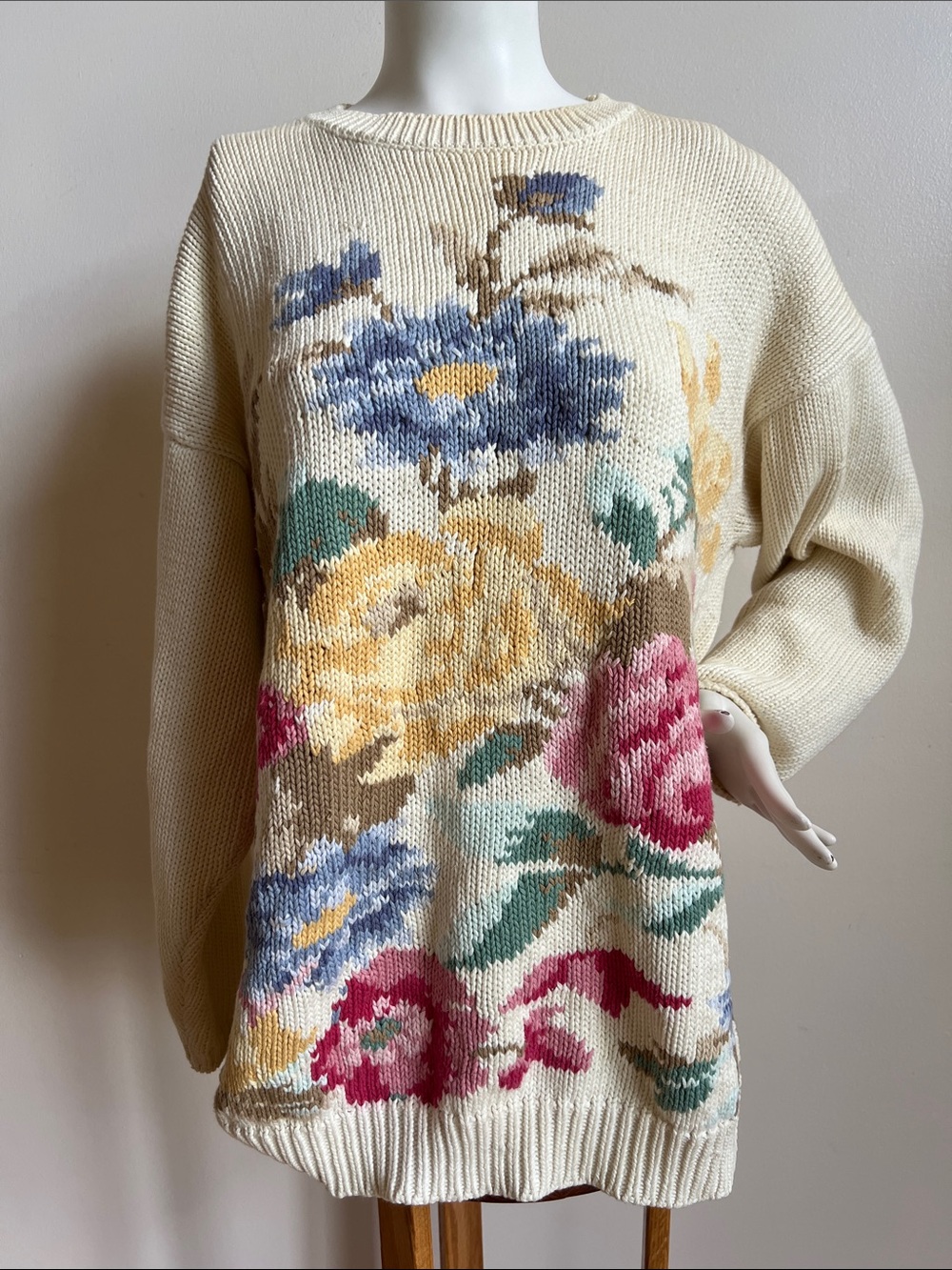 Van Heusen vintage knit floral Sweater Top 90s style retro cottagecore vibe